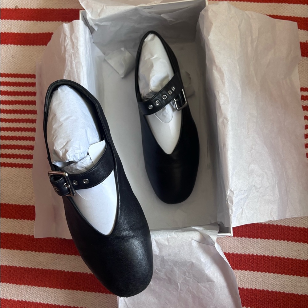 COS leather Flats
